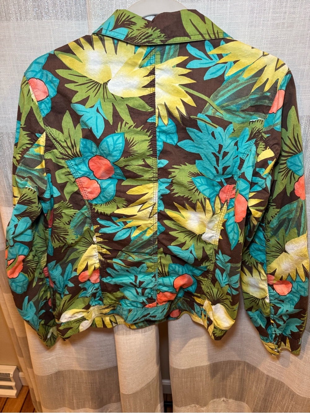 Chico's Green, Teal & Brown Tropical Print Top - Picture 6 of 6